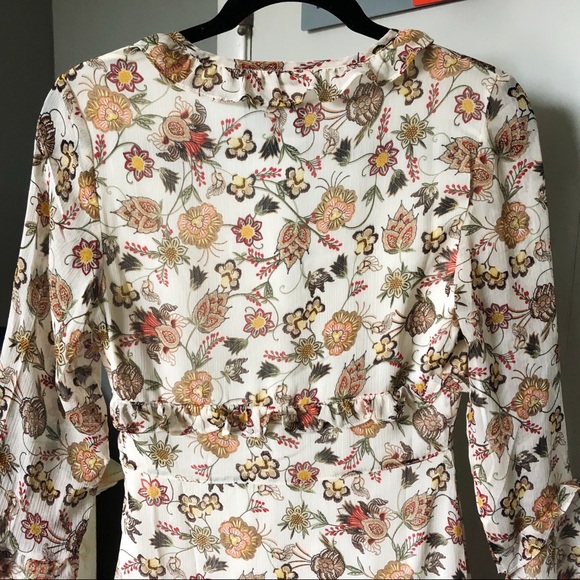 💐NWT!!💐Goldie Floral Long Sleeve Maxi Dress - Picture 4 of 9